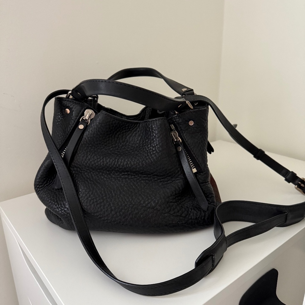 Burberry black pebbled leather purse